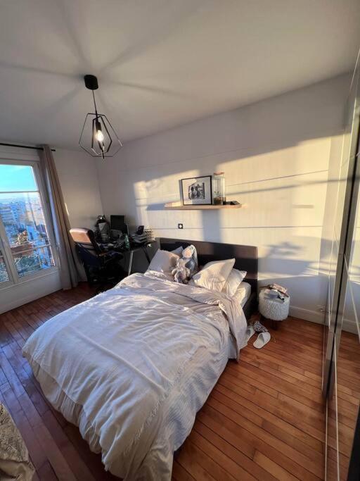 : 2 Pieces Lumineux Aux Portes De Paris Apartment *